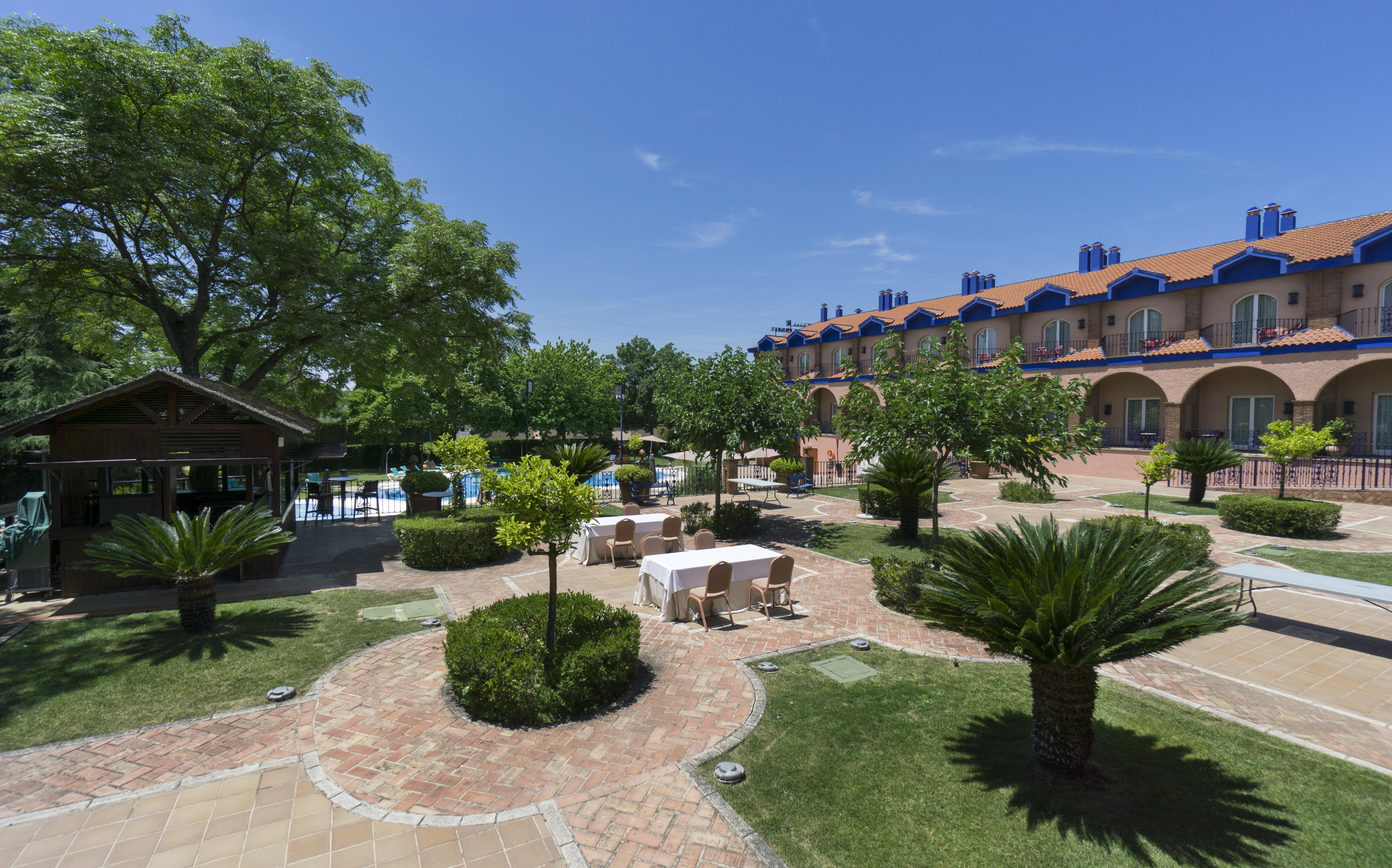 Hotel Fuente Las Piedras カブラ エクステリア 写真