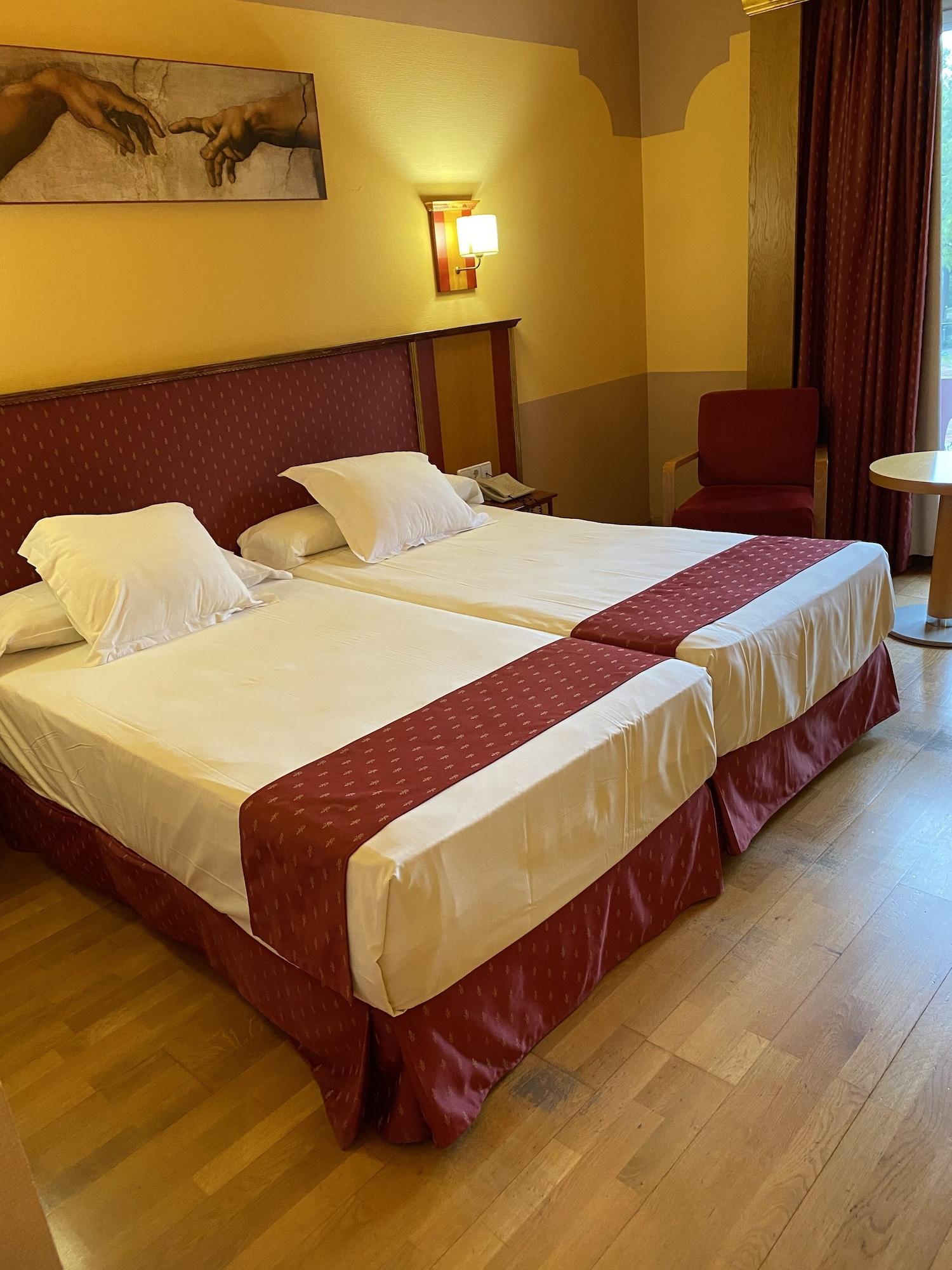 Hotel Fuente Las Piedras カブラ エクステリア 写真