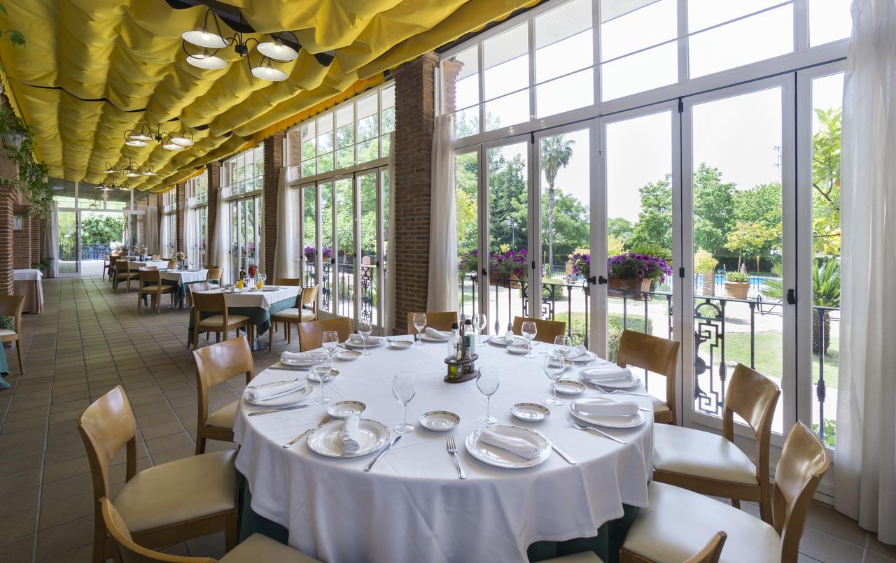 Hotel Fuente Las Piedras カブラ エクステリア 写真
